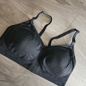 Auden Nursing bra